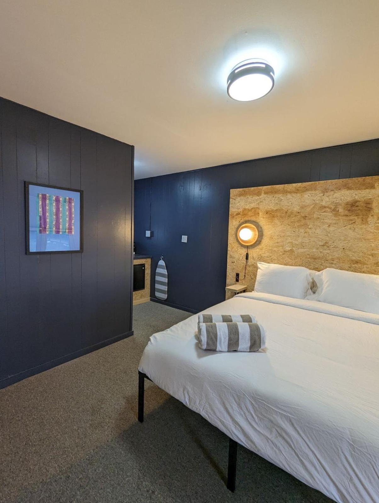Hillsdale The Brooks Motel מראה חיצוני תמונה