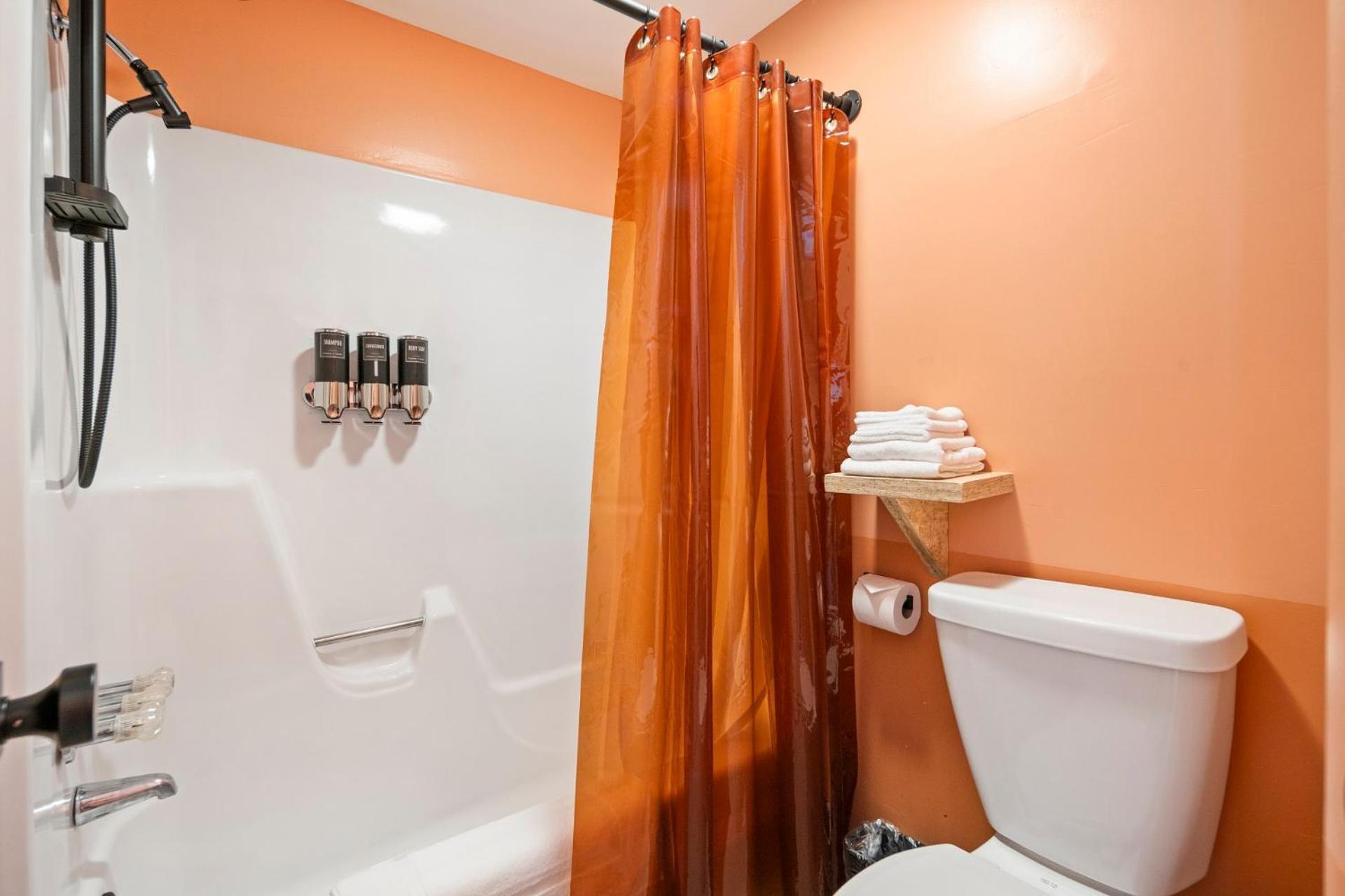 Hillsdale The Brooks Motel מראה חיצוני תמונה